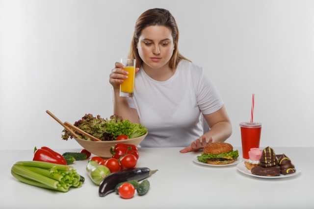 食事制限が辛い と感じるのは間違ったやり方だからです 立川の女性専用パーソナルトレーニングジム Asmake